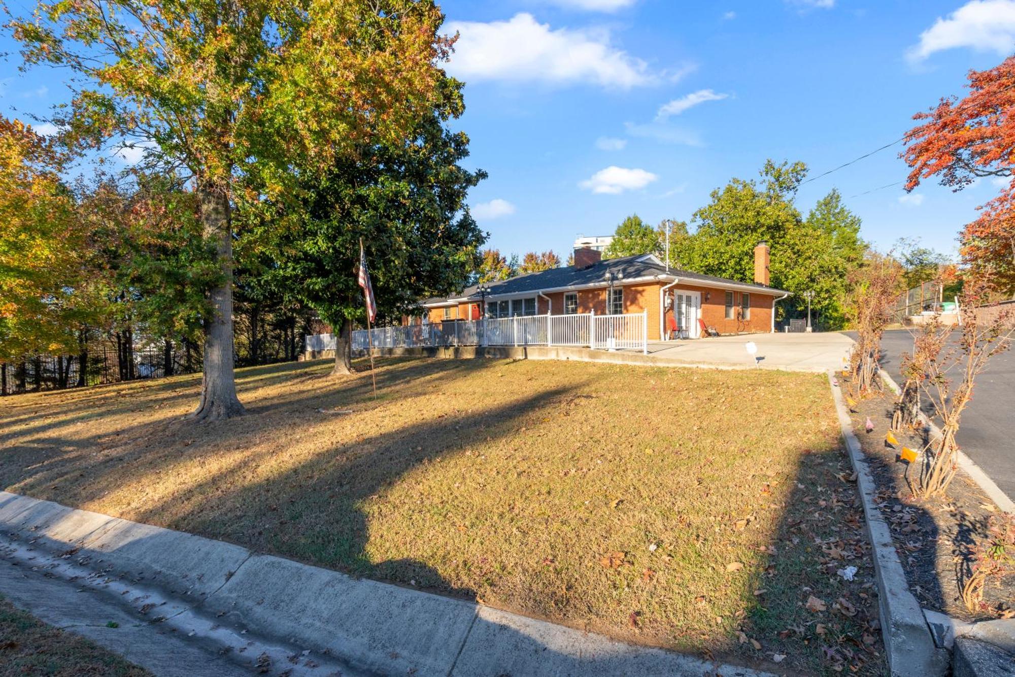 Modern & Comfy Suite Fort Washington Exterior foto