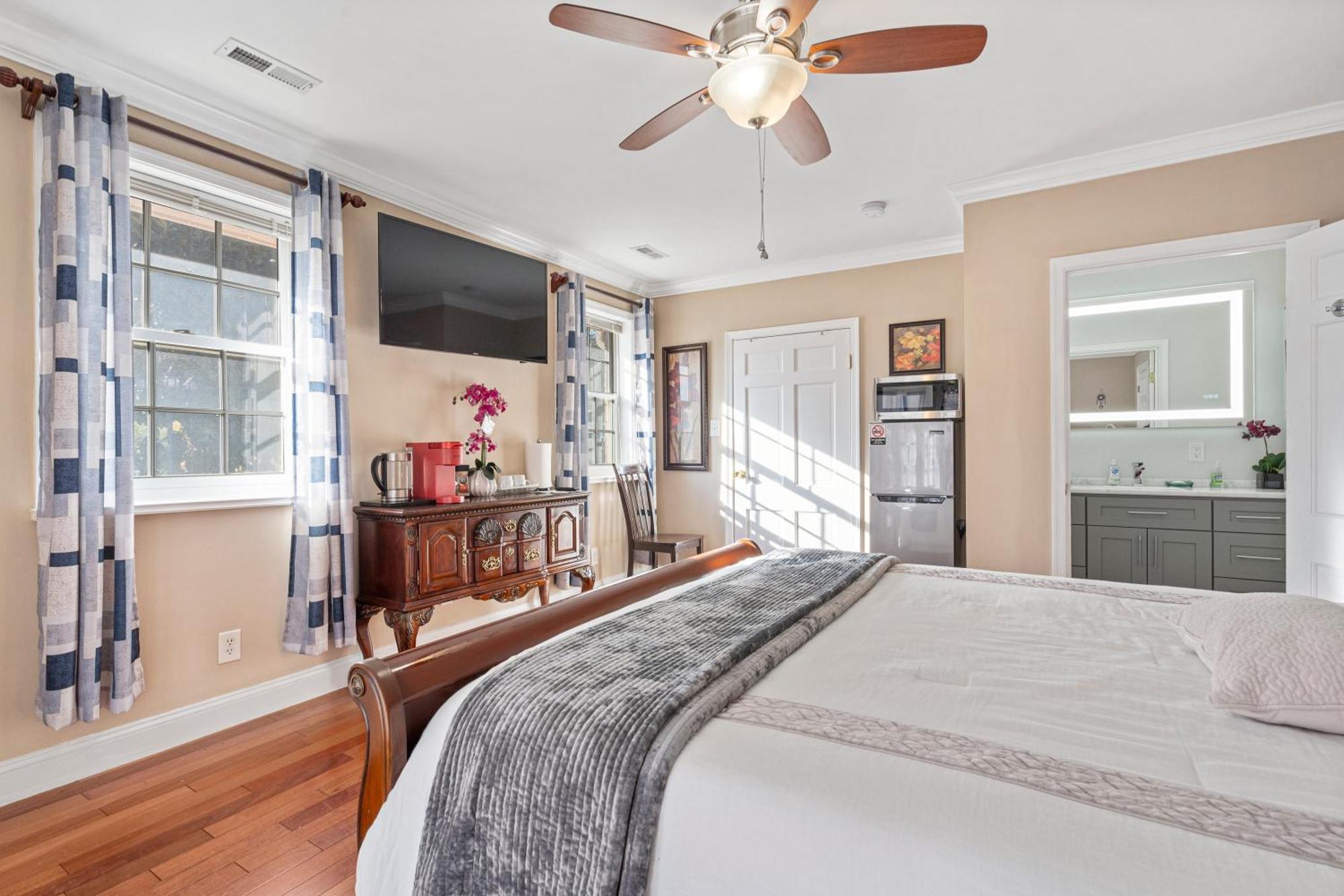 Modern & Comfy Suite Fort Washington Exterior foto